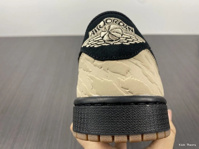 Kicktheory SoleFly x Air Jordan DN3400-001 1 Low Carnivore 0815